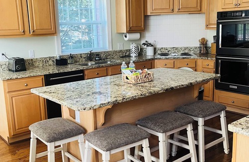 Bethlehem House | Main Channel Lake Hickory Views, Golf Course, Boat Ramp/Dock, 2-Marina's Nearby