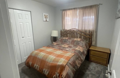 Vernon House | Main floor with own entrance, walking distance to downtown, 5 min from the beach