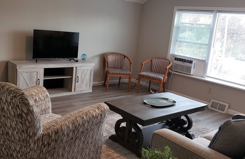 Vienna Apartment | Main Street Retreat