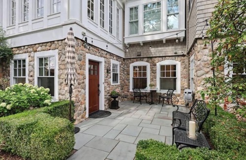 Farmington Apartment | Main Street Retreat, LLC