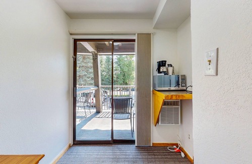 West End Apartment | Main Street room - hot tub & pool - walk to lifts, dog-friendly, balcony