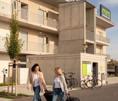 Marktsteft Hotel | Mainfranken Motel - Anreise rund um die Uhr - Neueröffnung 2023