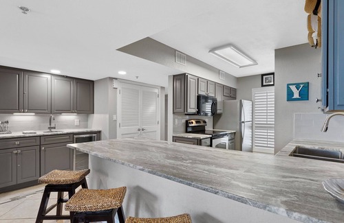 Miramar Beach Condo | Mainsail 362 - Gulf Front Condo, Community Pool, Hot Tub, Free Beach Service!