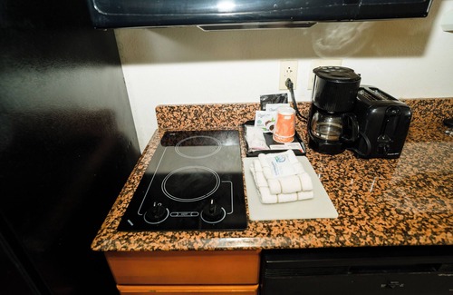 Knoxville Hotel | MainStay Suites Knoxville North I-75