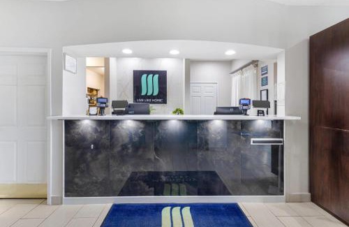 Madison Hotel | MainStay Suites Madison Airport