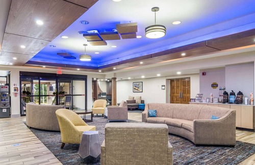 O'Hara Township Hotel | MainStay Suites