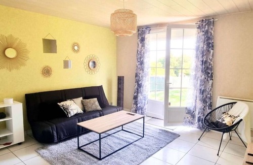 Saint-Sulpice-le-Gueretois House | Maisonnette Agréable Pour 4 Pers, au Calme