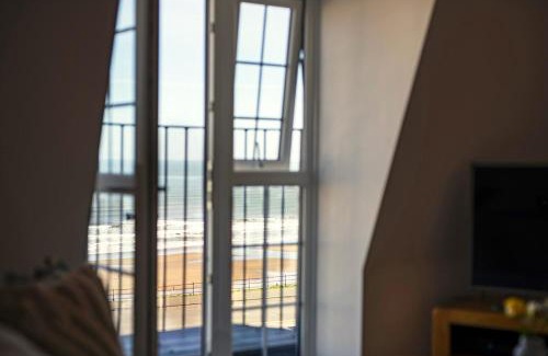 Scarborough House | Maisies Retreat