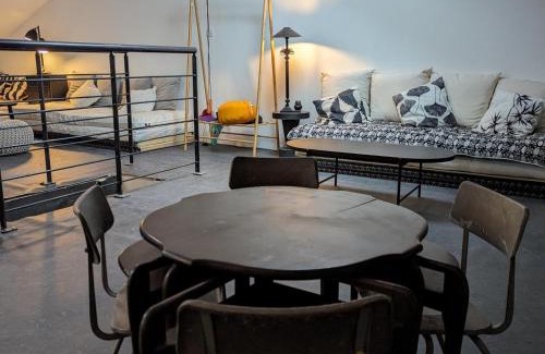 Angouleme House | Maison 10 pers. - Cour privative, Cinéma, Garage, Angoulême - FR-1-653-252