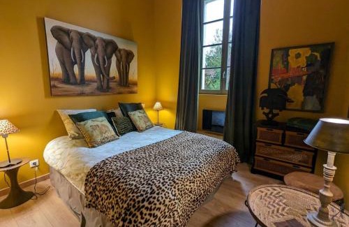 Angouleme House | Maison 10 pers. - Cour privative, Cinéma, Garage, Angoulême - FR-1-653-252