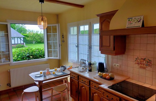 Saint-Germain-Village House | Maison 110 m² Cosy au Calme Avec Jardin de 1000 m²