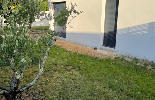 Ambares-et-Lagrave House | Maison 3 Chambres Proche Bordeaux Avec Jardin