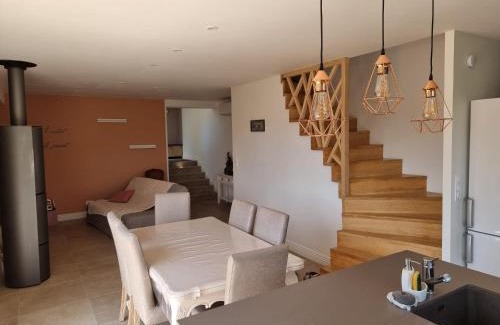 Roquebrun House | Maison 3 chambres climatisé + garage