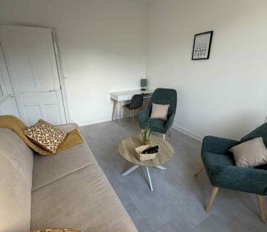 Tulle House | Maison 3CH, Jardin, 8 pers - parking gratuit