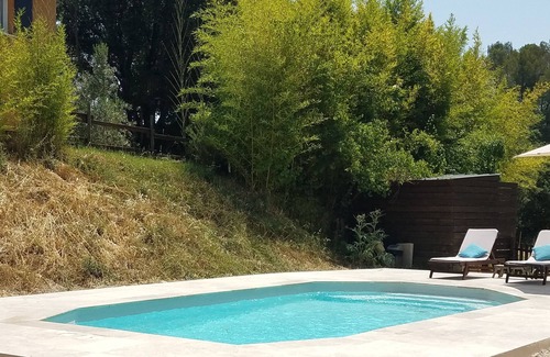 Cannes-et-Clairan House | Maison 6 Personnes Avec Piscine, Entre mer et Montagne