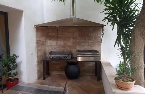 Courthezon House | Maison accueillante a Courthezon avec jardin prive