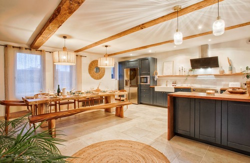 Dozule House | Maison Adeli- Jacuzzi- Brasero- Billard- Pétanque- 4