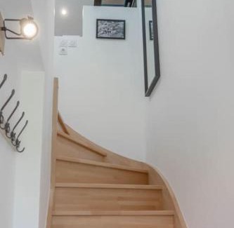 Saint-Denis-en-Val Apartment | Maison/appartement avec jardin