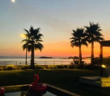 Sanary-sur-Mer Villa | Maison-Appartement La Palmeraie piscine et magnifique vue mer