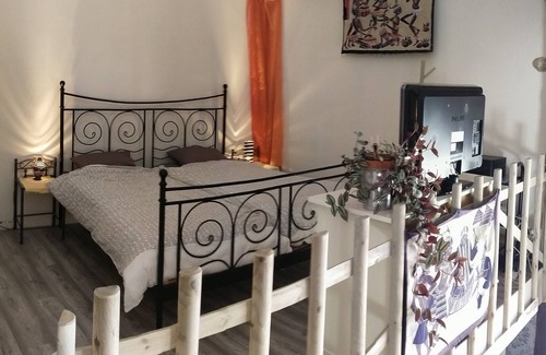 Rougnat House | Maison Atypique Style "loft"