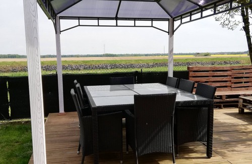 Pagny-la-Ville House | Maison au Bord du Canal