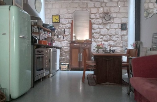 Amerique House | Maison au Calme Près des Buttes Chaumont et à 5 Stations de Métro de République