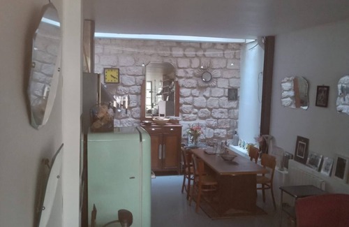 Amerique House | Maison au Calme Près des Buttes Chaumont et à 5 Stations de Métro de République