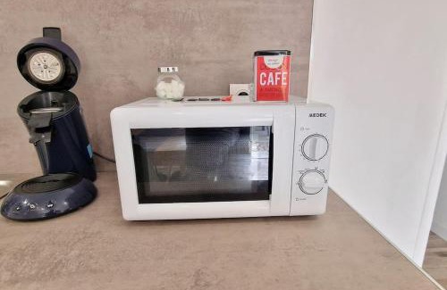 Aurillac House | Maison Aurillac - 2 chambres - parking gratuit