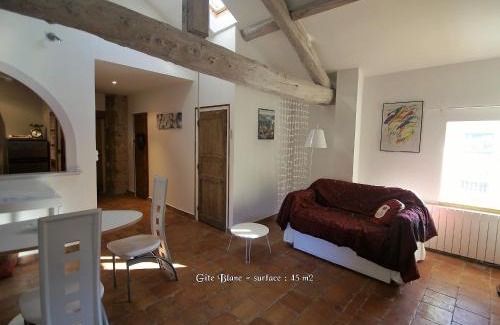 Le Poujol-sur-Orb House | Maison Bersane