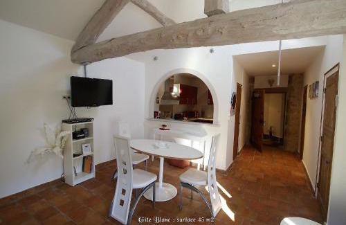 Le Poujol-sur-Orb House | Maison Bersane