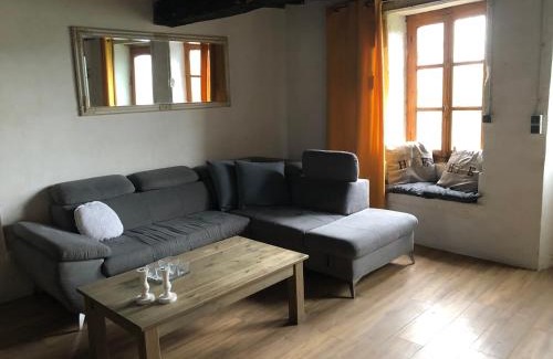 Chiddes House | Maison Bonheur Resort Bousset