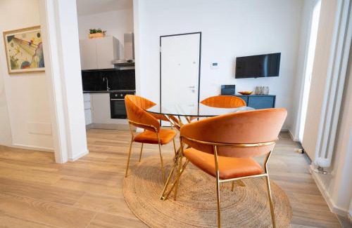 Prato Apartment | Maison BP - A 2 minuti dalla Stazione Ferroviaria