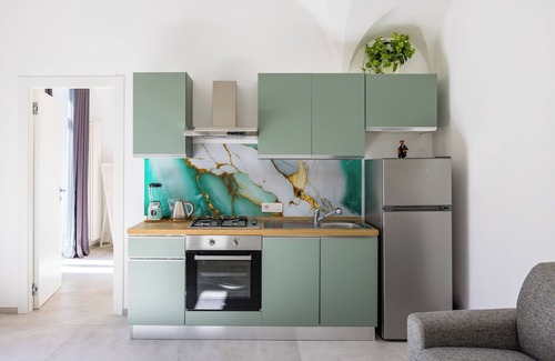 Vittorio Emanuele Apartment | Maison Carolina - One Bedroom Apartment, Sleeps 4