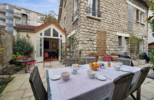 Suresnes House | Maison Chevreul - Welkeys