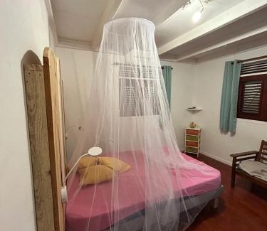 Lamentin House | Maison confortable avec jardin à Lamentin