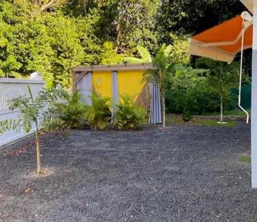 Jabrun House | Maison confortable à Morne-à-l'Eau, 60 m² avec jardin