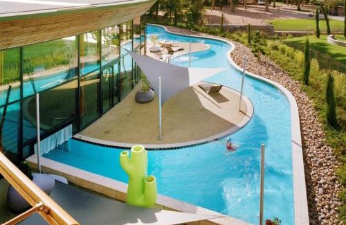 Saint-Galmier House | Maison cosy avec terrasse, jardin fleuri, et tout confort à Saint-Galmier - FR-1-496-292