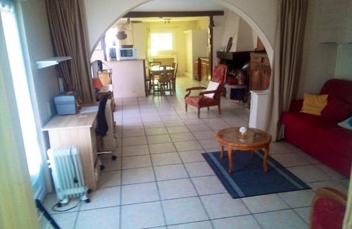 Rocabey - Alsace - Gare House | Maison d'une chambre avec jardin clos a Saint Malo a 1 km de la plagea