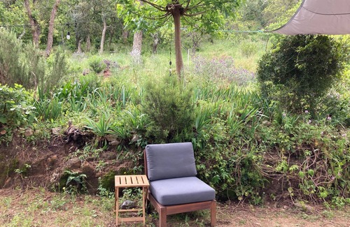 Ramatuelle Apartment | Maison Dans la Verdure, rte de L'escalet F3 Véranda Jardin-1er Étage Indépendant