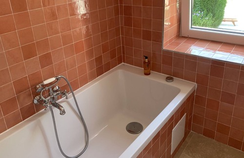 Vienne-en-Arthies House | Maison de Campagne Rénovée Proche de Paris Avec Piscine