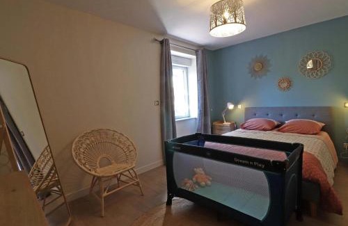 Joue-du-Plain House | Maison de Campagne avec Terrasse et Jardin, Animaux Acceptés, Wi-Fi Gratuit - FR-1-497-133