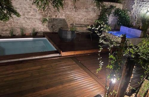 Ozoir-le-Breuil Villa | Maison de campagne avec son espace balnéo, piscine et jaccuzi privés