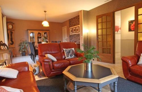 Le Merlerault House | Maison de campagne calme - 3 chambres, jardin clos, WiFi - FR-1-497-173
