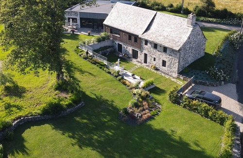 Soulages-Bonneval Cottage | Maison de Caractère au Coeur de L'aubrac à 4 km de Laguiole