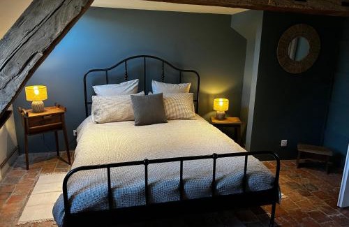 Semur-en-Auxois House | Maison de charme avec jardin