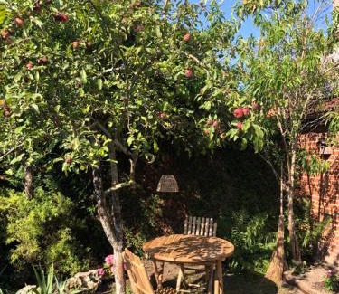 Semur-en-Auxois House | Maison de charme avec jardin