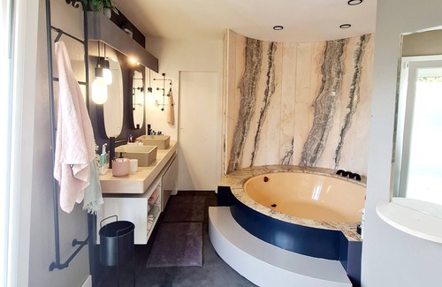 L'Hermitage House | Maison de Charme Plein Centre Ville