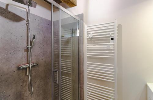 Brivezac House | Maison de Dom - Au bord de la Dordogne