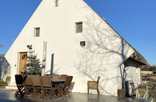 Le Grau-Du-Roi Cabin | Maison de Gardian à Lespiguette, a 2 Minutes de la Plage