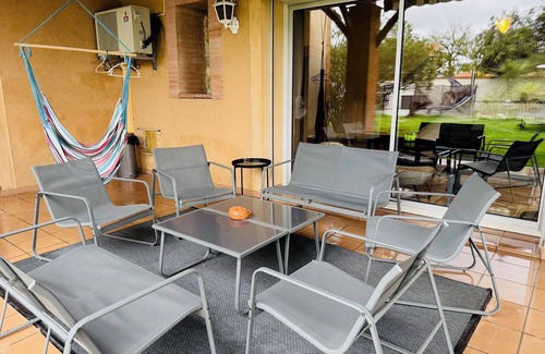 Lavernose-Lacasse House | Maison de maître Toulousaine with swimming pool